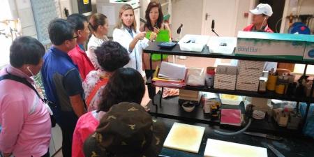 Imagen Empresarios de agricultura coreanos se interesan por el trabajo del Laboratorio de Prodestur