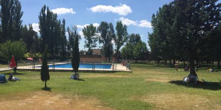 Imagen El laboratorio de Prodestur controla y garantiza la calidad del agua de 40 piscinas públicas
