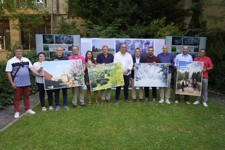 Imagen La tercera campaña turística de la Diputación presenta cuatro nuevos ejemplos que demuestran que el mundo está “más cerca de lo que imaginamos”